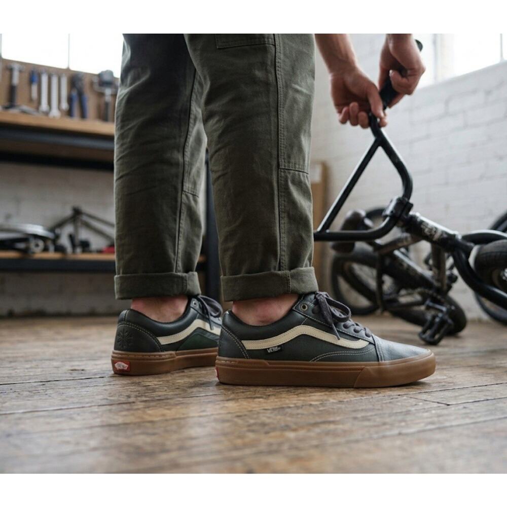 Vans Professional BMX Shoes Pro Leather Dark Green Black Gum Sole Men's Size 4.5